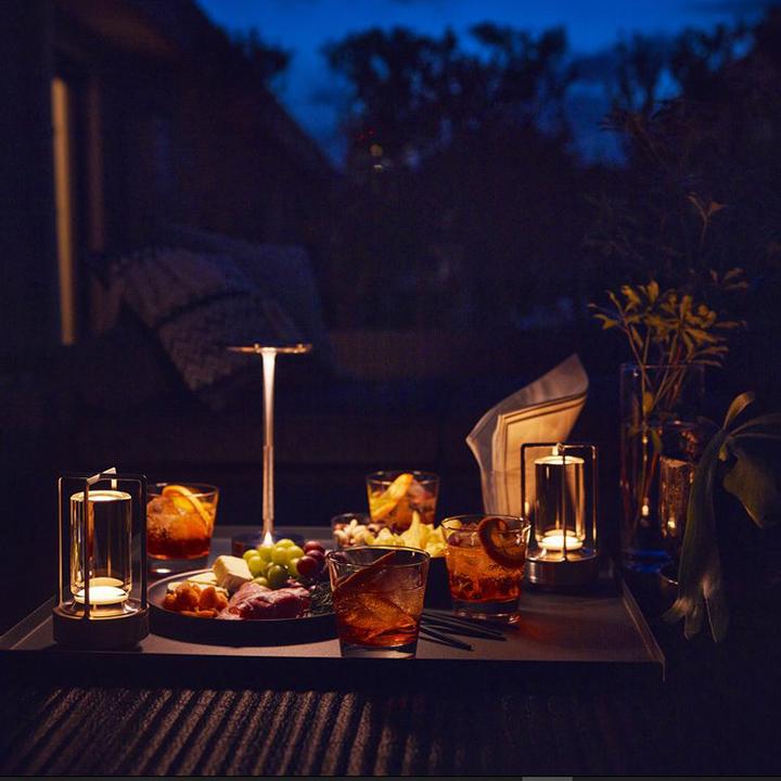 Touch Control Metal Desk Lamp with Four Brightness Stages and 150-Hour Battery