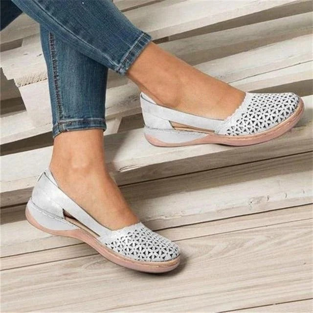 Women's Slip On Flats with Wide Toe Box and Cushioned Insole