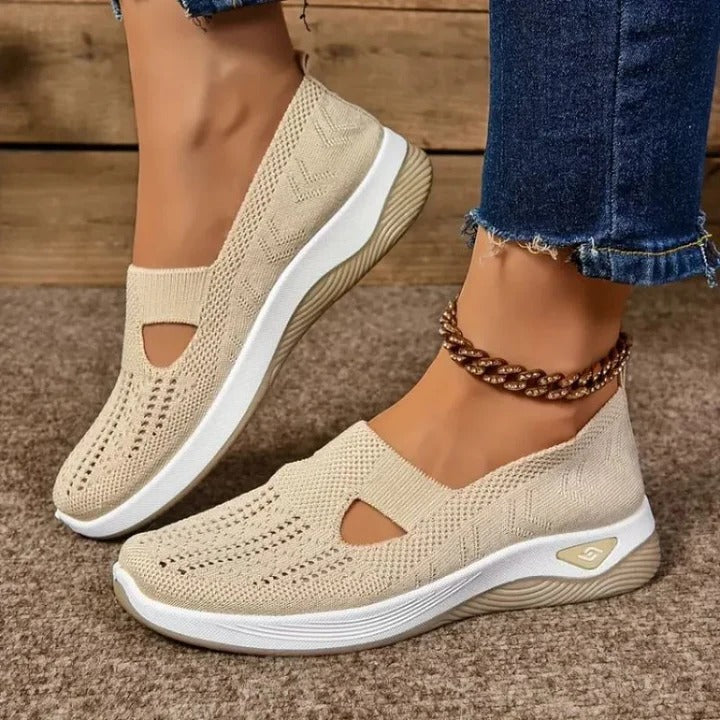 Women's Breathable Mesh Sneakers with Cushioned Insole and Flexible Fit