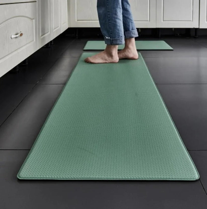 Anti Fatigue Kitchen Mat with Cushioned Foam and Textured Rubber Grip