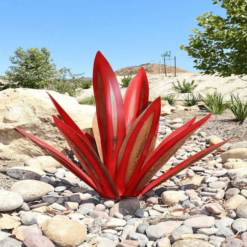 Handmade Solar Agave Light with Automatic Dusk Activation and Weatherproof Design