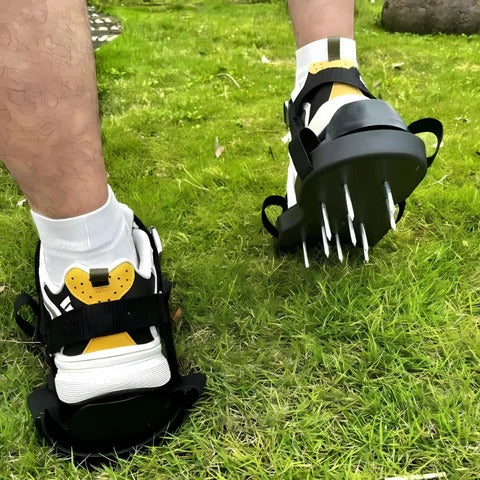 Lawn Aerator Shoes with Metal Spikes and Adjustable Straps, One Size Fits Most