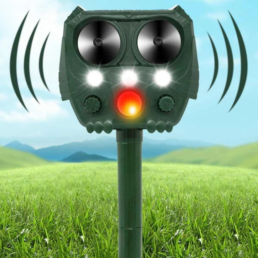 Motion Activated Ultrasonic Animal Deterrent with Solar Power and Flashing Lights for Gardens
