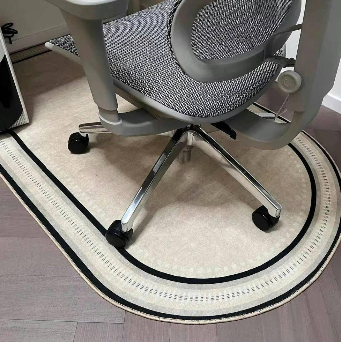 Office Chair Mat with Looped Fleece and Non-Slip Backing for Hard Floors and Carpet