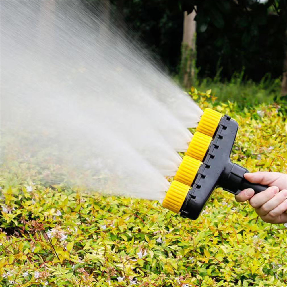 Garden Hose Spray Nozzle with Multiple Spray Patterns and Quick Connect
