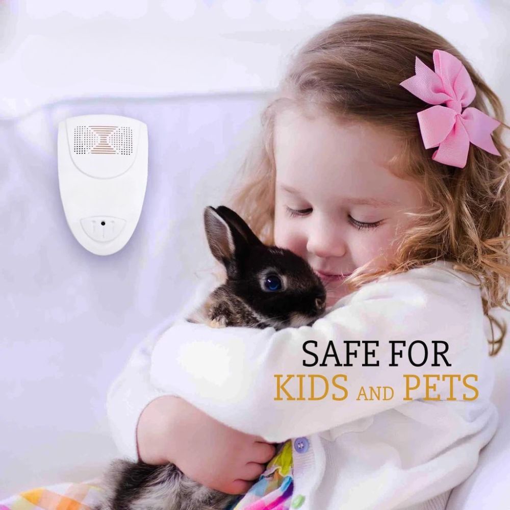 Ultrasonic Pest Repellent with 20-65kHz Frequency and 800 Square Feet Coverage