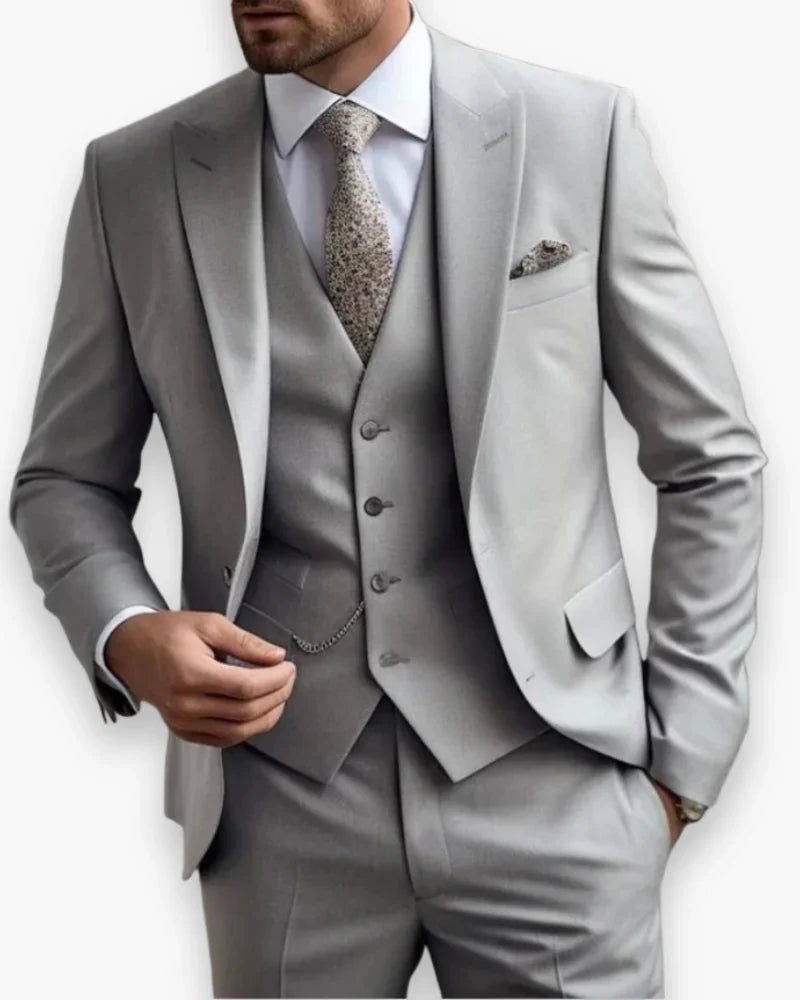 Men's Slim Fit Three Piece Suit with Woven Blend Fabric and Structured Shoulders