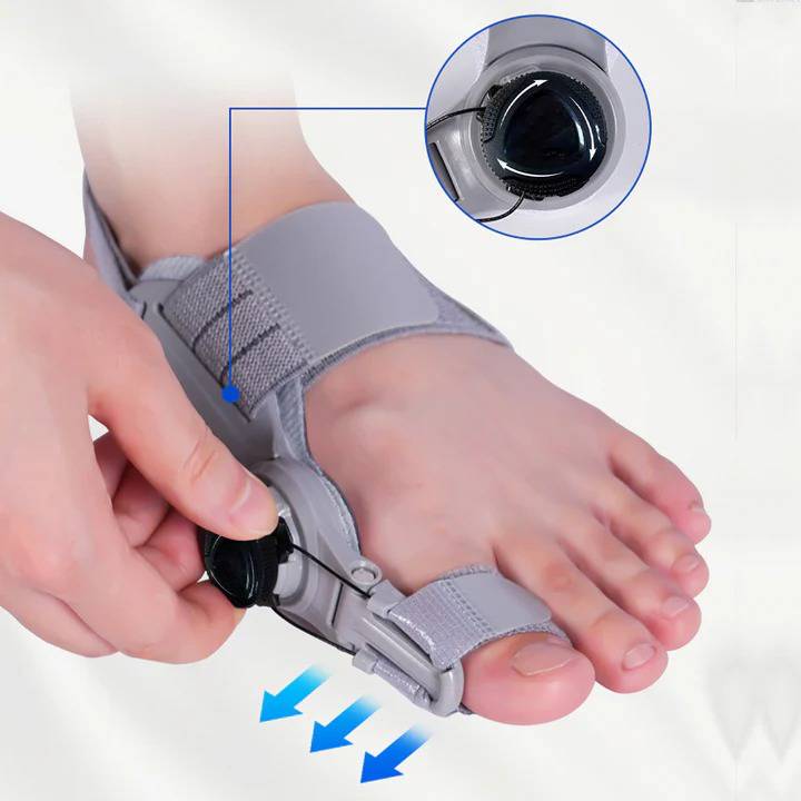 Adjustable Toe Spacer with Hinge Joint and Silicone Cushioning, Universal Fit