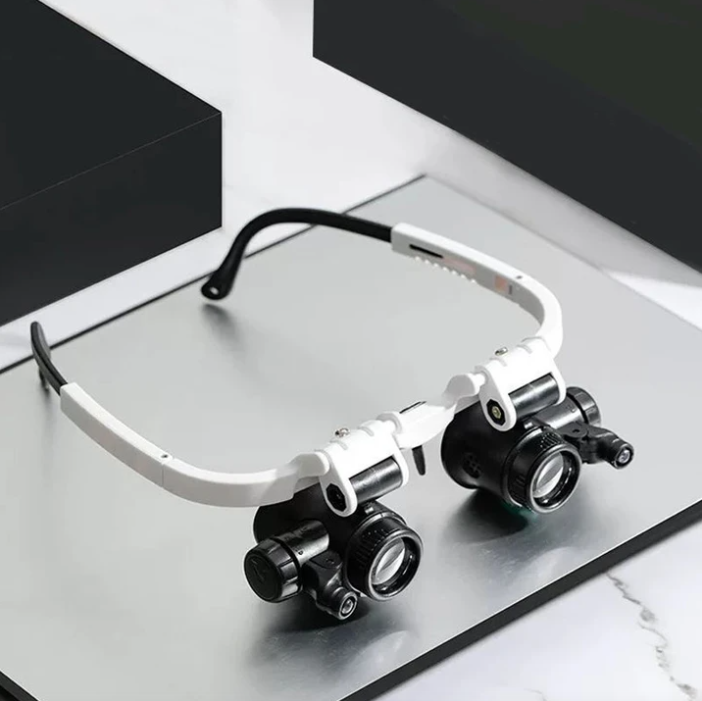Magnifying Glasses with Dual LED Lights and Interchangeable Lenses, Storage Case
