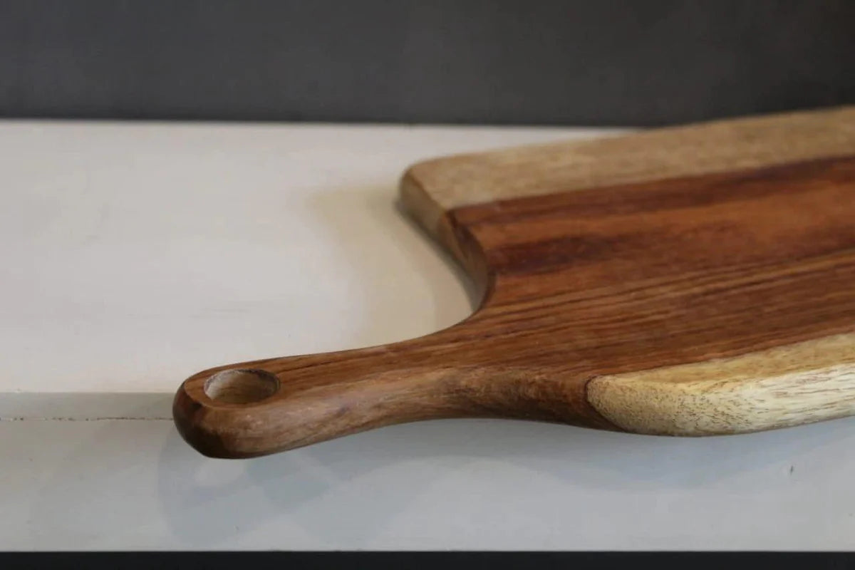 Artisan Edge Sheesham Wood Cutting Board Natural Finish 1-Piece, Kitchen Accessories
