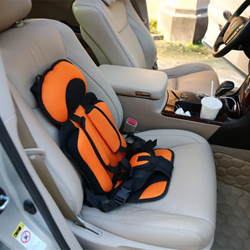 Portable Child Travel Seat with Five Point Harness and Washable Fabric