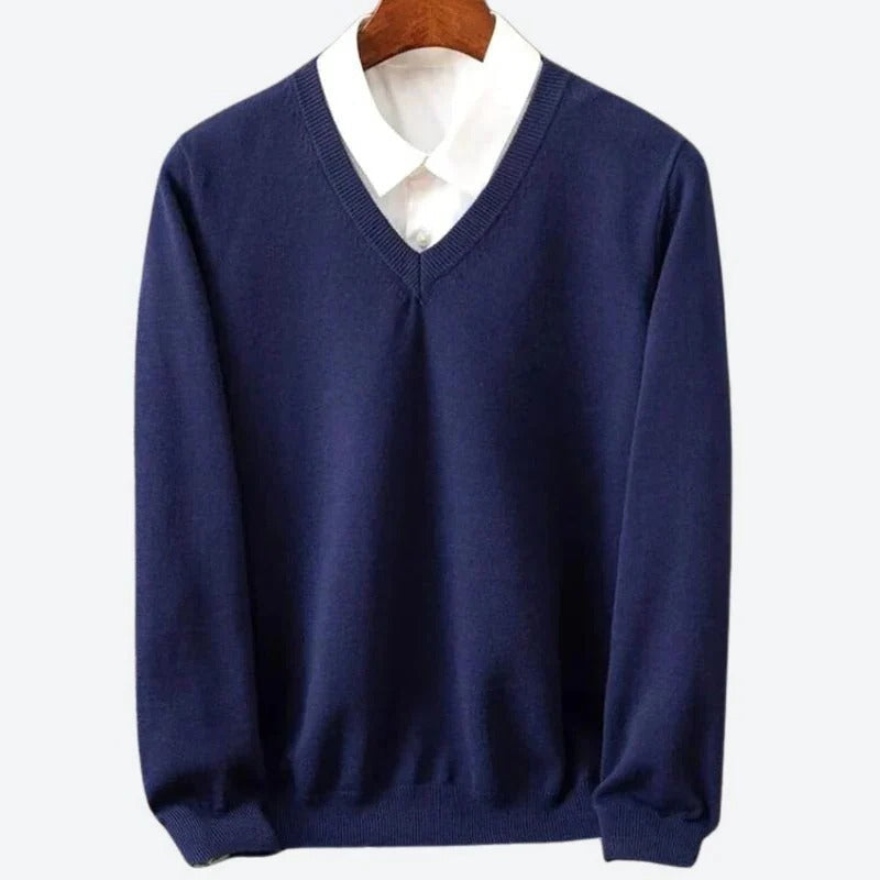 Cashmere Crew Neck Sweater with Ribbed Cuffs and Temperature Control