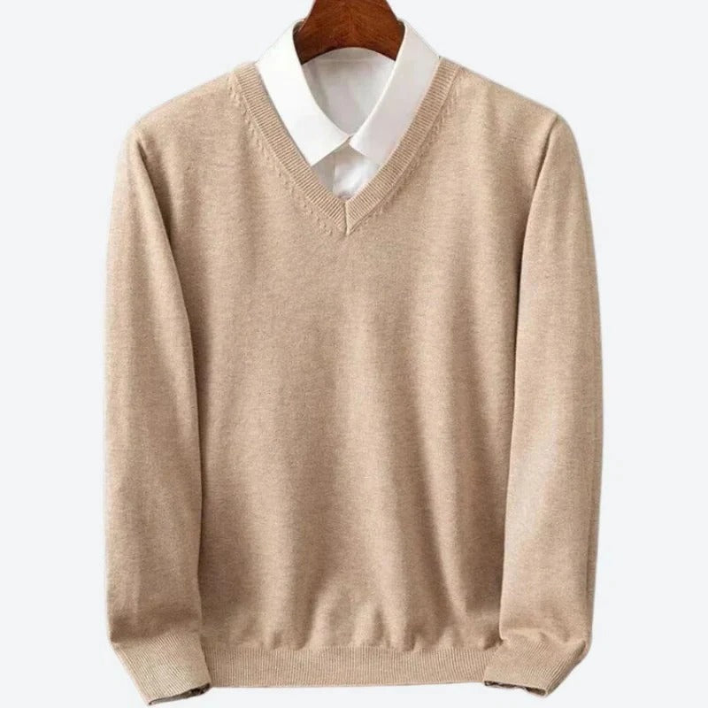 Cashmere Crew Neck Sweater with Ribbed Cuffs and Temperature Control