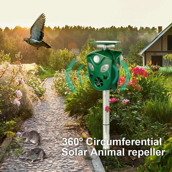 Ultrasonic Animal Repeller with 360-Degree Motion Detection and Solar Charging