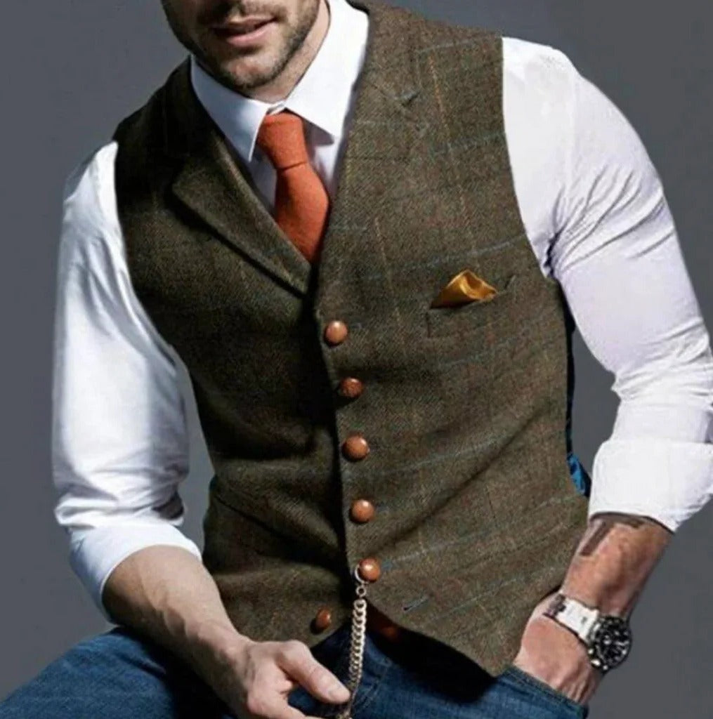 Men's Waistcoat with Six Button Closure and Slim Fit Tailoring