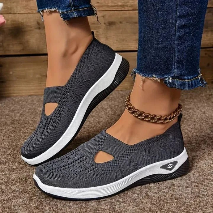 Women's Breathable Mesh Sneakers with Cushioned Insole and Flexible Fit