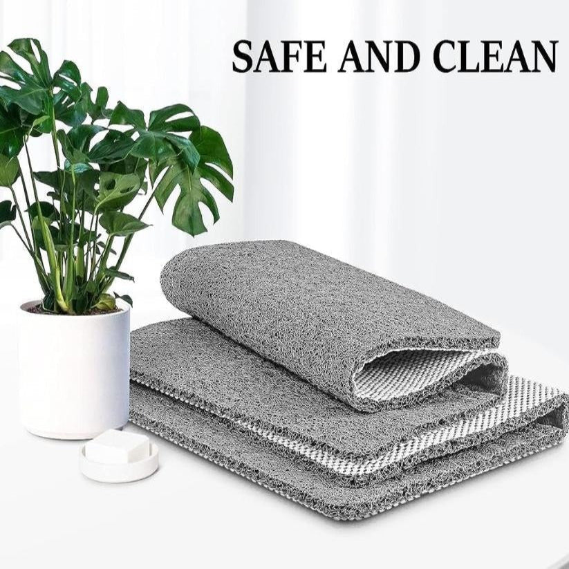 Fast Drying Shower Mat with Textured Friction Surface and Porous Drainage