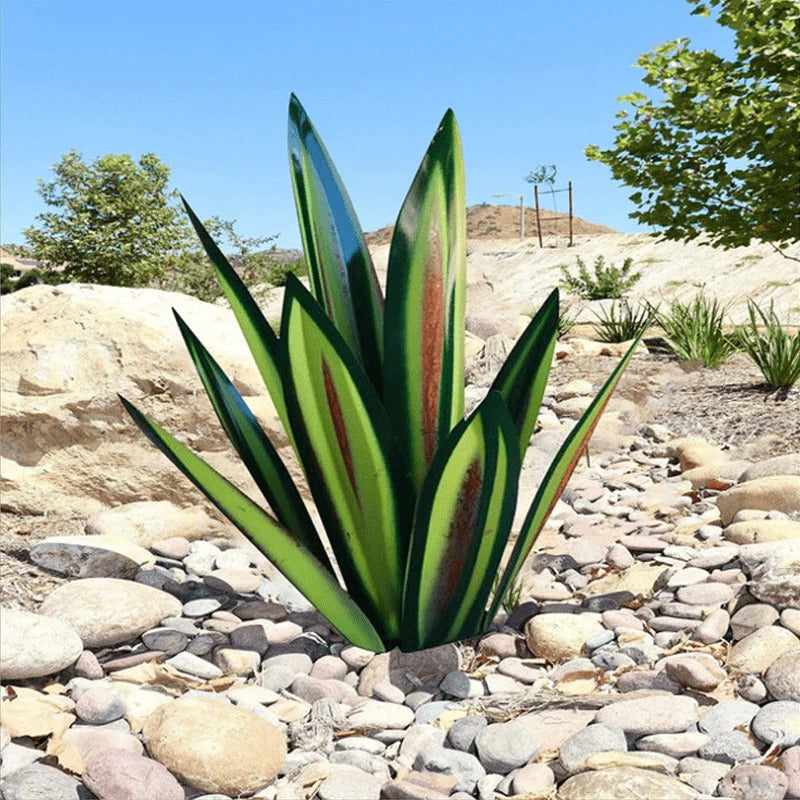 Handmade Solar Agave Light with Automatic Dusk Activation and Weatherproof Design
