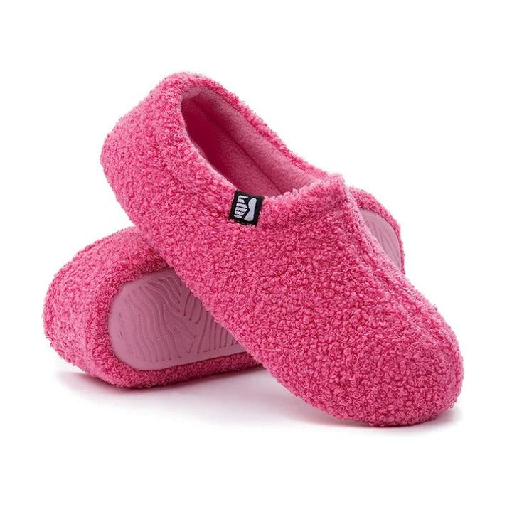 Fleece Slipper with Memory Foam Cushioning and Closed Back Heel Grip