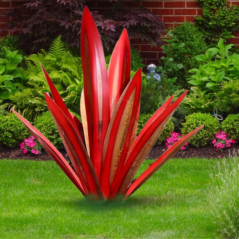 Metal Agave Plant with Rust Finish for Patios and Indoor Corners